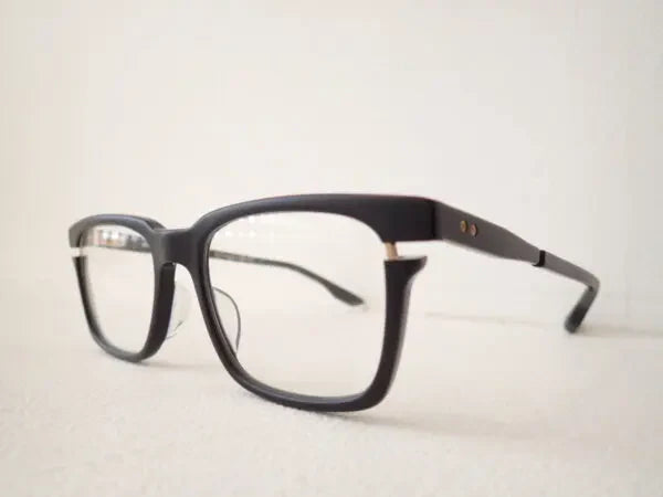 DITA(ディータ)新規取り扱い開始!