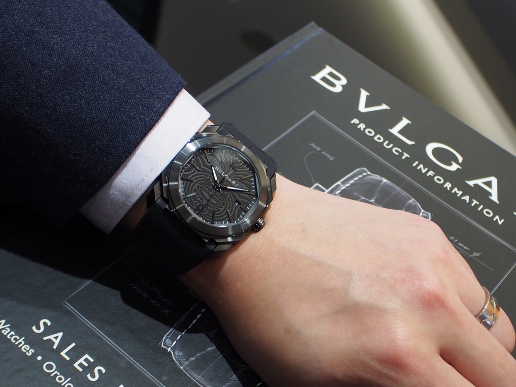 ブルガリ BVLGARI オクト オールブラックス 記念モデル BGO41BSBLD/AB ...