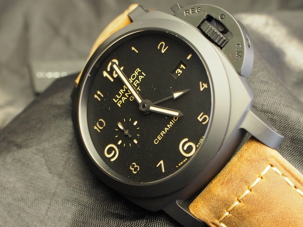 ヴィンテージ感漂う パネライ 「ルミノール 1950 3デイズ GMT オートマチック チェラミカ PAM00441」-PANERAI -P1221421