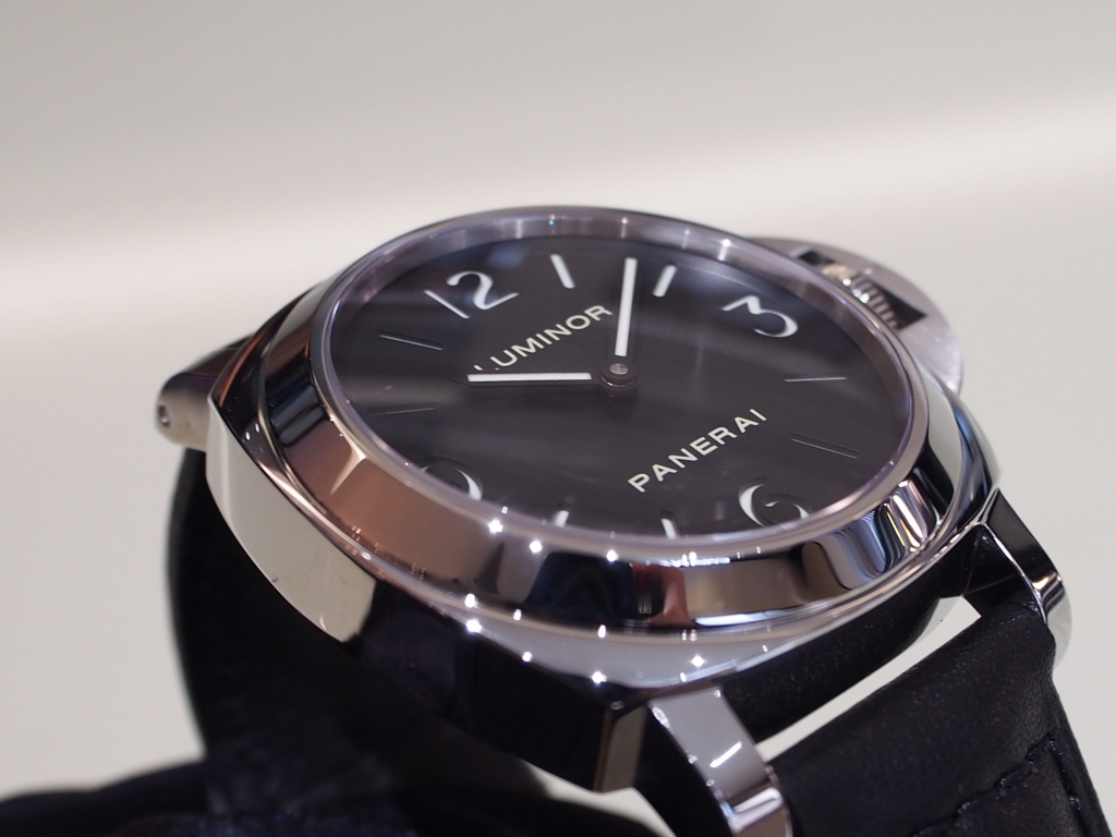 究極のシンプルモデル！！！パネライ「ルミノール ベース PAM00112」-PANERAI -P8290708