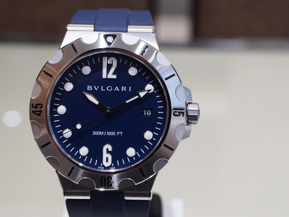 ブルガリのスポーツウォッチ「ディアゴノ スクーバ 41mm ブルガリのスポーツウォッチ「ディアゴノ スクーバ 41mm