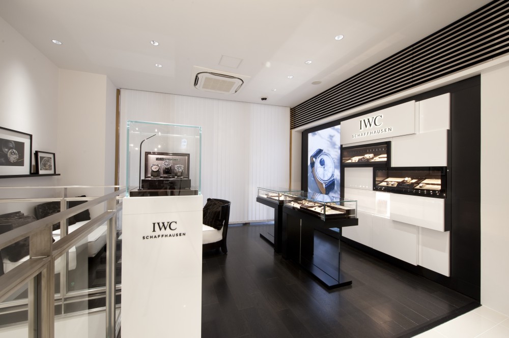 さり気ないのに視線を集めてしまうのはなぜ？IWC「ポルトギーゼ・オートマティック」-IWC -KAGOSHIMA-027