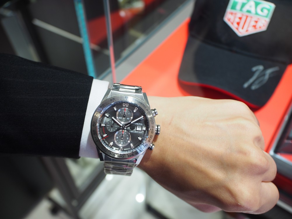 タグホイヤー TAG HEUER CAR2A8A カレラ キャリバーホイヤー01 クロノグラフ 自動巻き メンズ 良品 _770222