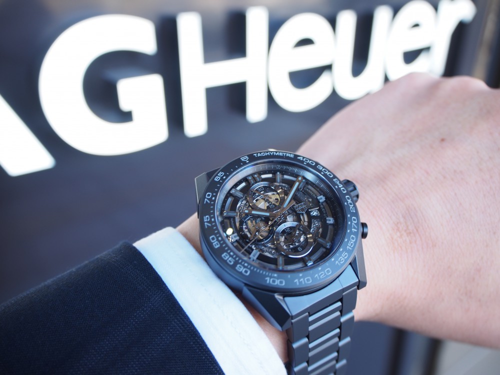 男のおしゃれはフルブラックを極めるセンス！！タグ・ホイヤー カレラ キャリバー ホイヤー01 クロノグラフ-TAG Heuer -PB100348