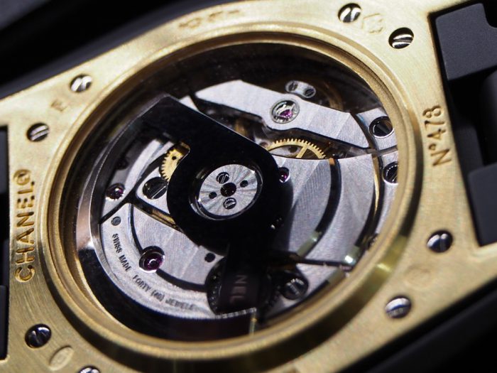 平成の締めくくりに相応しい時計を。CHANEL「H2918」-CHANEL -P1130356-700x525