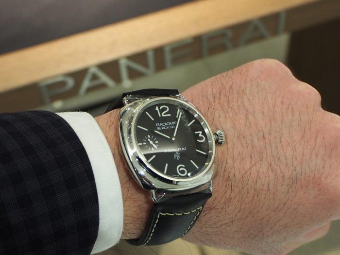 歴史感じる PANERAI 初期シリーズ 「ラジオミール ブラックシール 3デイズ アッチャイオ」-PANERAI -P2050634-700x525