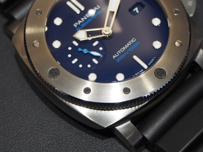 世界初の新素材 “BMG-TECH™”とは？？タフに使える高級時計！！パネライ「PAM00692」-PANERAI スタッフのつぶやき -P6250036-700x525