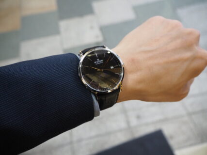 成人祝いにおすすめ。新社会人でも使える一生モノの時計「EDOX レ・ヴォベール ラ・グランデ・ルネ オートマチック」