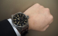 美しいレトロスタイルの腕時計 / IWC ビッグ・パイロット・ウォッチ・ヘリテージ