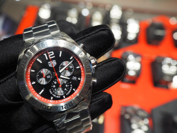 名門時計ブランドの新作モデルが10万円台で手に入る「フォーミュラ１ クロノグラフ」-TAG Heuer -P3260317-700x525