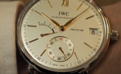 IWC ”アナログだから面白い” 週に1回、手巻き式腕時計のゼンマイを巻く上質な時間。