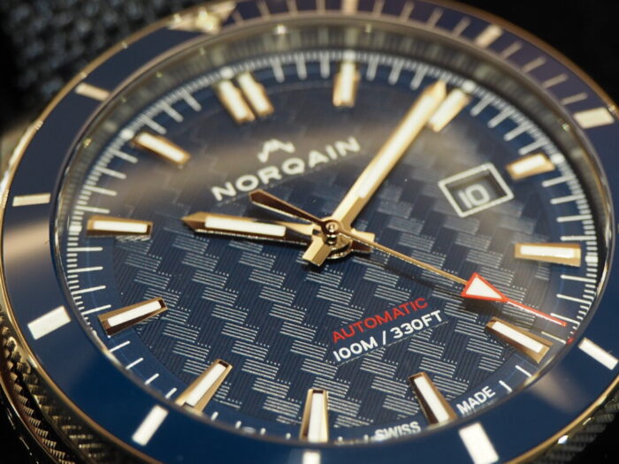 【ノルケイン】ブルーの時計をお探しの方必見。旅に出たくなる時計「アドベンチャー スポーツオート」-NORQAIN -P6050270-700x525
