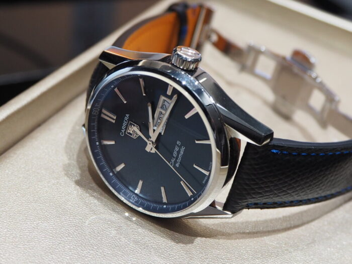 【ジャン・ルソー】お使いの時計が大変身します。オリジナルオーダーベルトでオンリーワンに。-TAG Heuer Jean Rousseau -P6270508-700x525