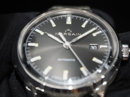 ノルケイン フリーダム 60 オート　サファリなお時計は万能なんです
