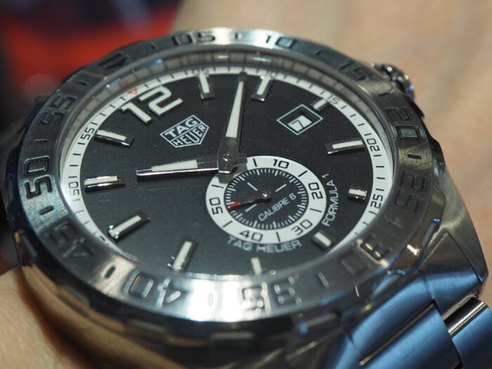【タグ・ホイヤー】ムリなく高級時計を買う方法「フォーミュラ1 キャリバー6」-TAG Heuer -PA080709-700x525