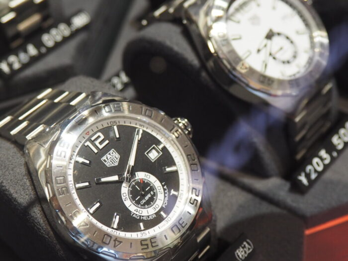 【タグ・ホイヤー】ムリなく高級時計を買う方法「フォーミュラ1 キャリバー6」-TAG Heuer -PA080711-700x525
