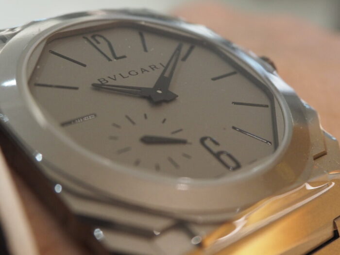 ブルガリ オクト フィニッシモ 軽量薄型でありながら高級感を損なわない稀有な時計-BVLGARI（取扱い終了） -PA170163-700x525