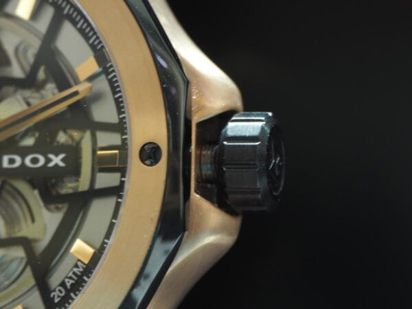時計業界が大注目。EDOXのスケルトンウォッチ「デルフィン メカノ オートマティック」-EDOX -P4182724-600x450