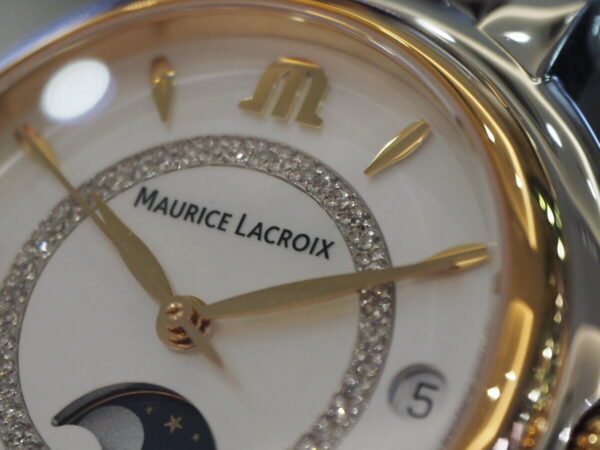 【モーリスラクロア】さりげなく上品な高級時計を…「フィアバ ムーンフェイズ」-MAURICE LACROIX -P4293002-600x450