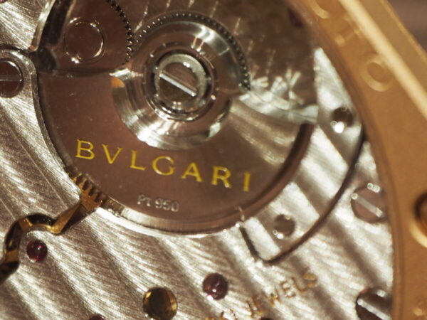 時計玄人にも自慢できる時計「ブルガリ オクト フィニッシモ」-BVLGARI（取扱い終了） -P6260284-600x450