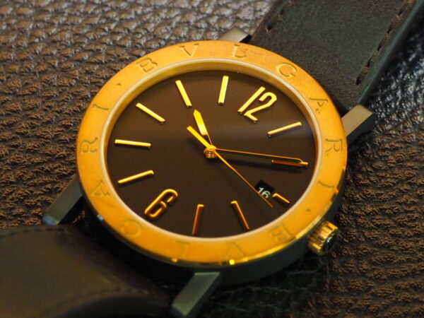 ブロンズを使用したスタイリッシュな時計「ブルガリブルガリソロテンポ」-BVLGARI（取扱い終了） -b9b4130eb37c7fd7a7a3c89968e5c89e-600x450