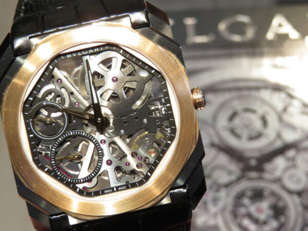 ブルガリが手掛ける驚愕のスケルトン時計…。「オクト フィニッシモ」-BVLGARI（取扱い終了） -IMG_0885-600x450