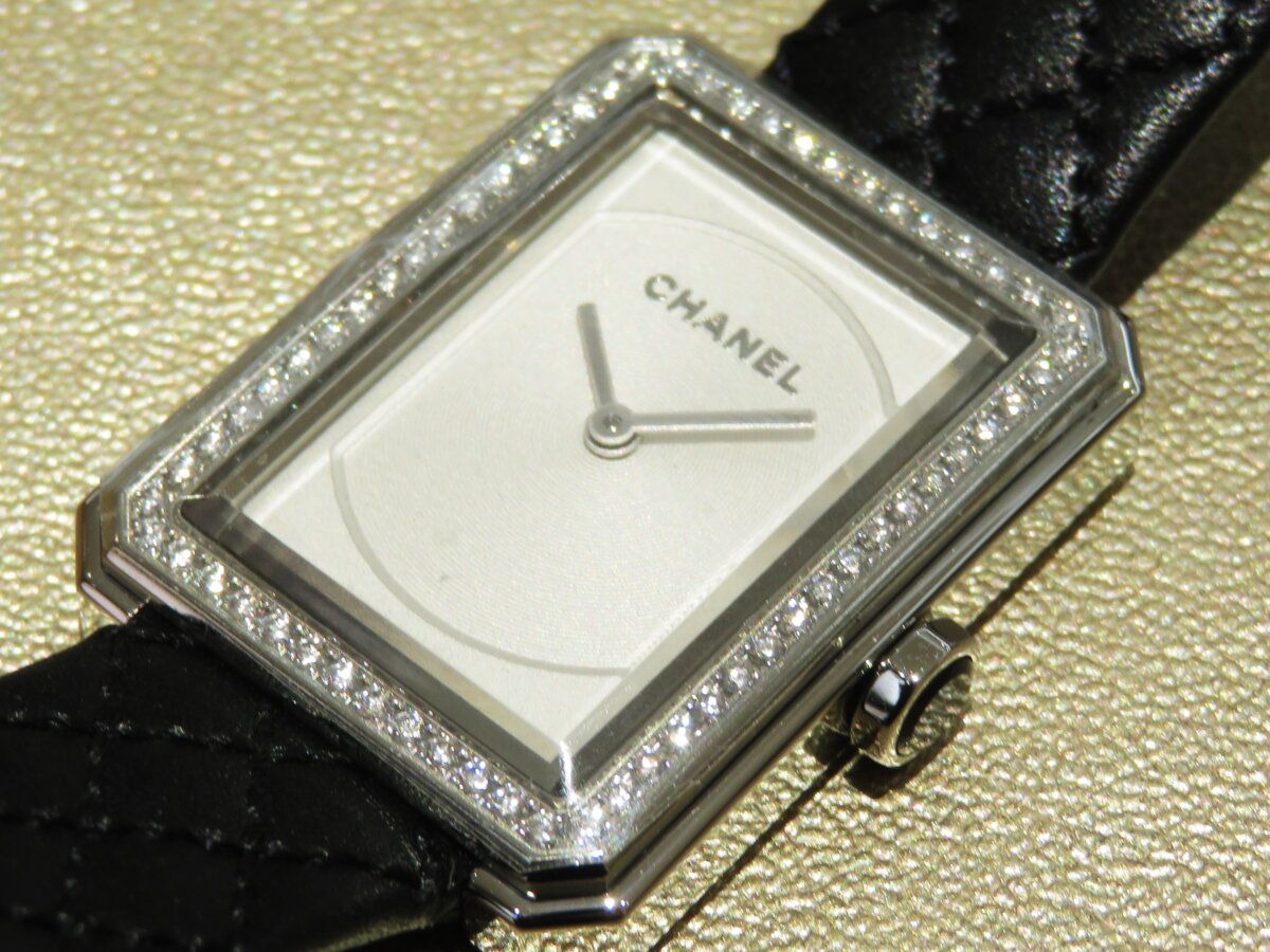 【CHANEL】オパールホワイト文字盤とダイヤモンドが美しい ボーイフレンド-CHANEL -IMG_1556