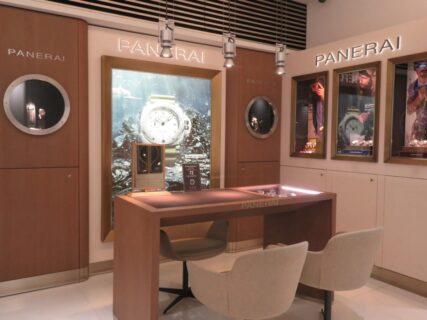 【 PANERAI 】価格改定前に・・。本日はコレクション別にご紹介いたします。