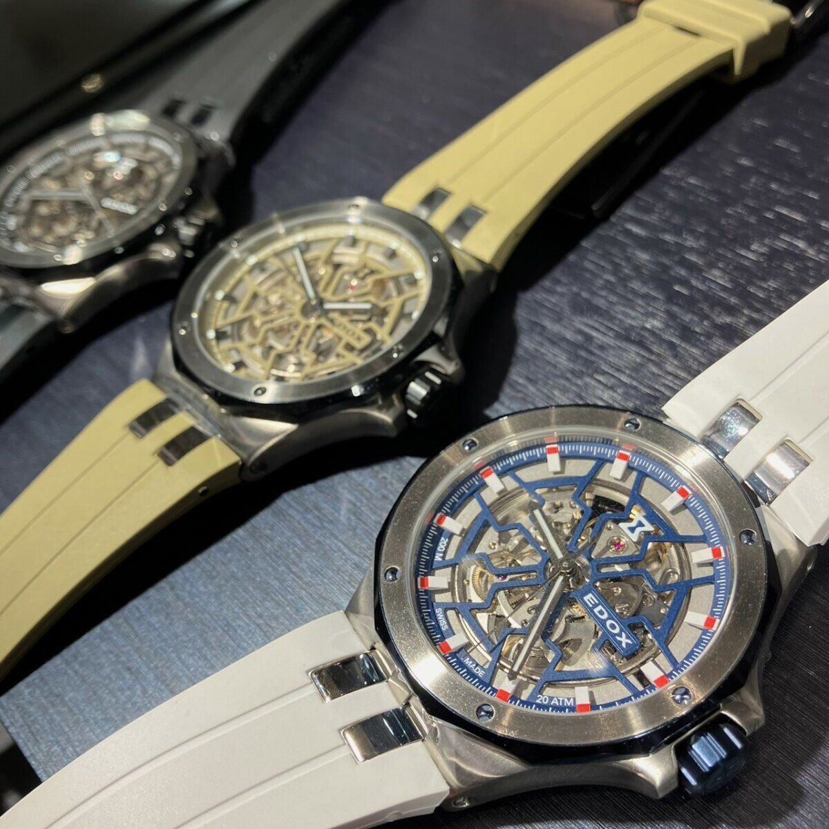 【 EDOX 】 1961年にエドックス旋風を巻き起こした画期的防水時計「デルフィン」をご紹介いたします。-EDOX -IMG_0072-1200x1200