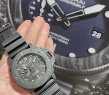 【 パネライ 】世界で一つだけ！？オールカーボテック™素材のお時計をご紹介。