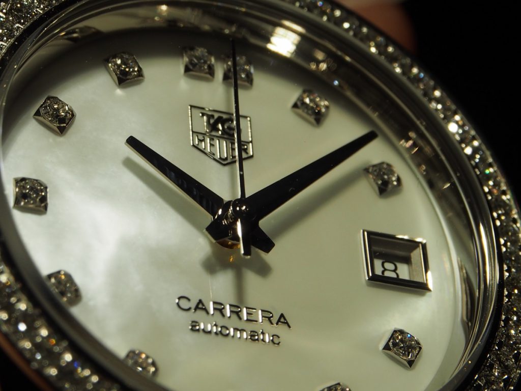ホワイトデーのお返しにダイヤモンドが入った少し贅沢な時計/タグホイヤー・カレラ レディ ダイヤモンド-TAG Heuer -P8140121-1024x768