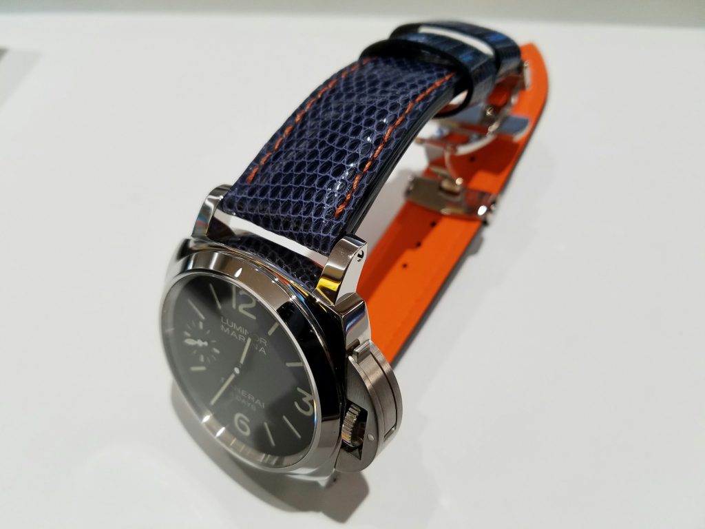 PANERAI × Jean Rousseau 純正にはないオリジナルカラーストラップが 