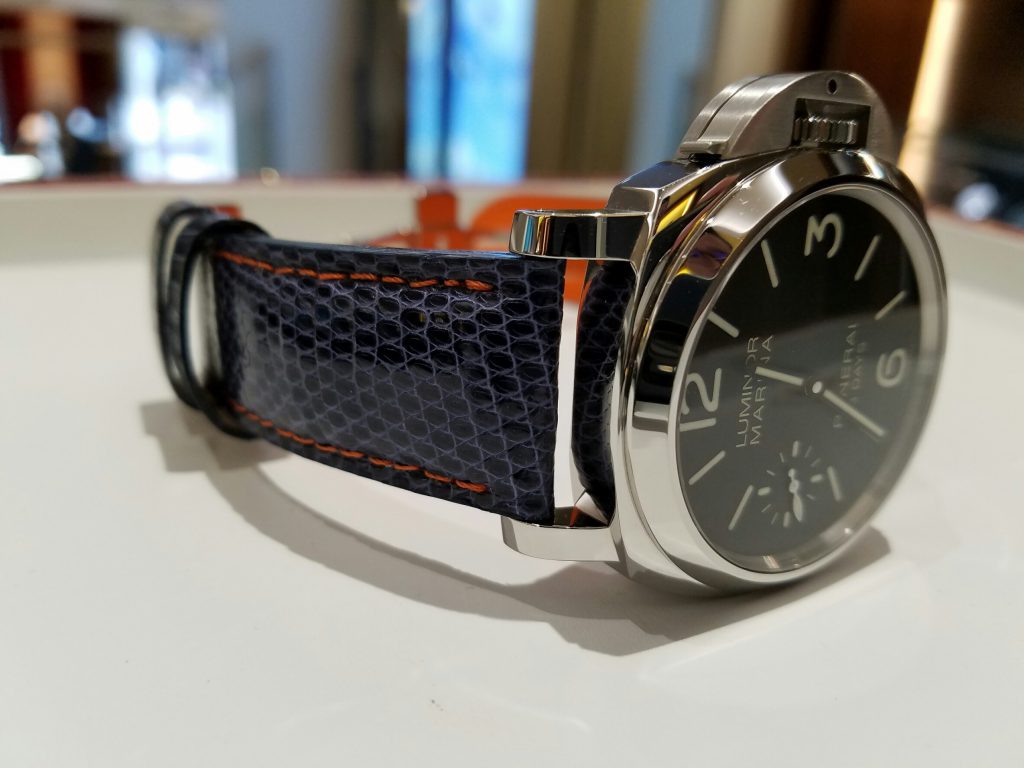 PANERAI × Jean Rousseau 純正にはないオリジナルカラーストラップが 