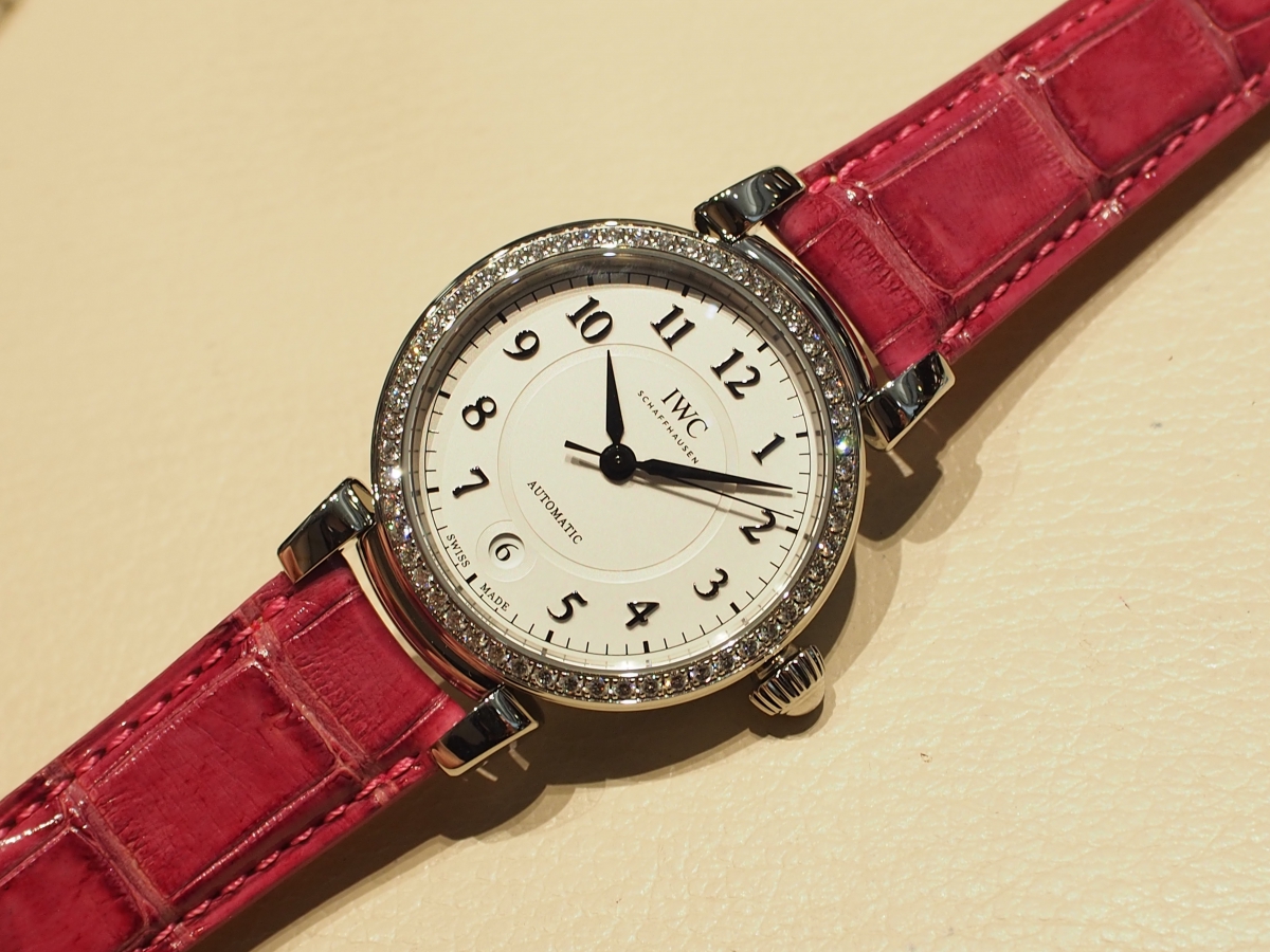 初めての高級腕時計をお探しなら、オオミヤ京都店へ。