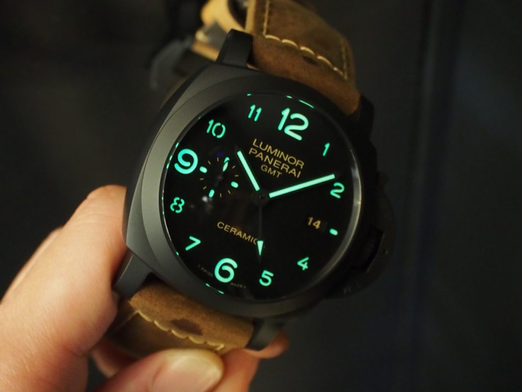 アラビア数字のブラックセラミックモデル/PAM00441-PANERAI -P8120684-1024x768