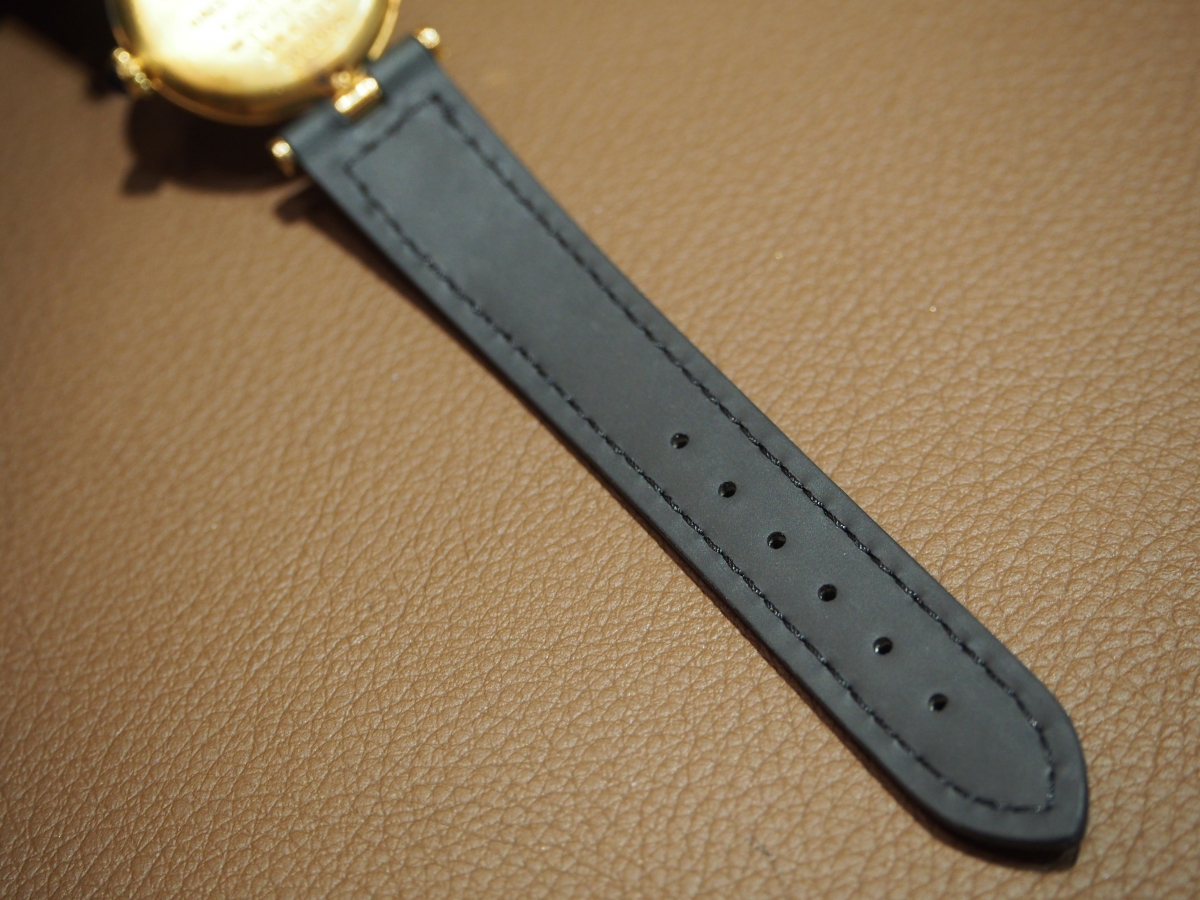 Jean Rousseau × Cartier　　~アンティークの時計をオーダーベルトで復活！~-カルティエ用 ジャン・ルソー オーダーストラップ -P7250461