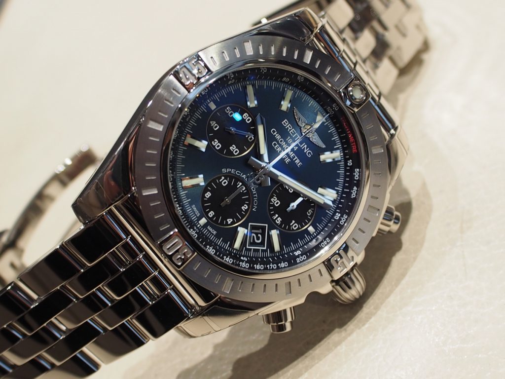 【BREITLING(ブライトリング)】クロノマット JSPのニューカラー！”ブラックアイブルー”が店頭に並んでます☆-BREITLING -PC122218-1024x768