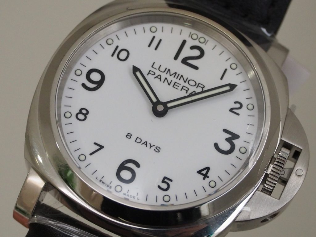 PANERAI COLLECTION】白文字盤×手巻きのPAM00561 ｜ oomiya 京都店 