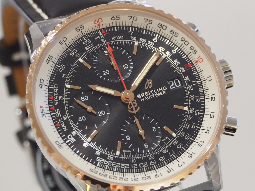 【ブライトリング】黒×金の組み合わせが最高！/ナビタイマー1 クロノグラフ 41-BREITLING -P5122839