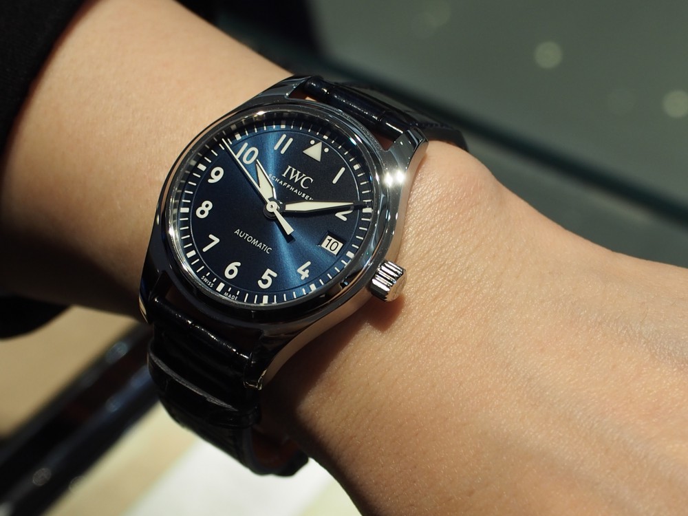 IWC”パイロット ウォッチ”の小さめサイズをご紹介！☆女性にもオススメ♪-IWC -P5263058