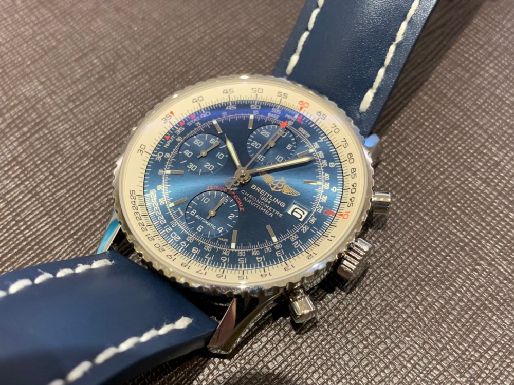 緊急入荷！ラスト1本！？ブライトリング ナビタイマーヘリテージ、ブルー文字盤！-BREITLING -20170225_181105_0319