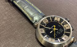 ストラップが切れてしまった時計もジャン・ルソーのオーダーストラップで再び愛用できます。