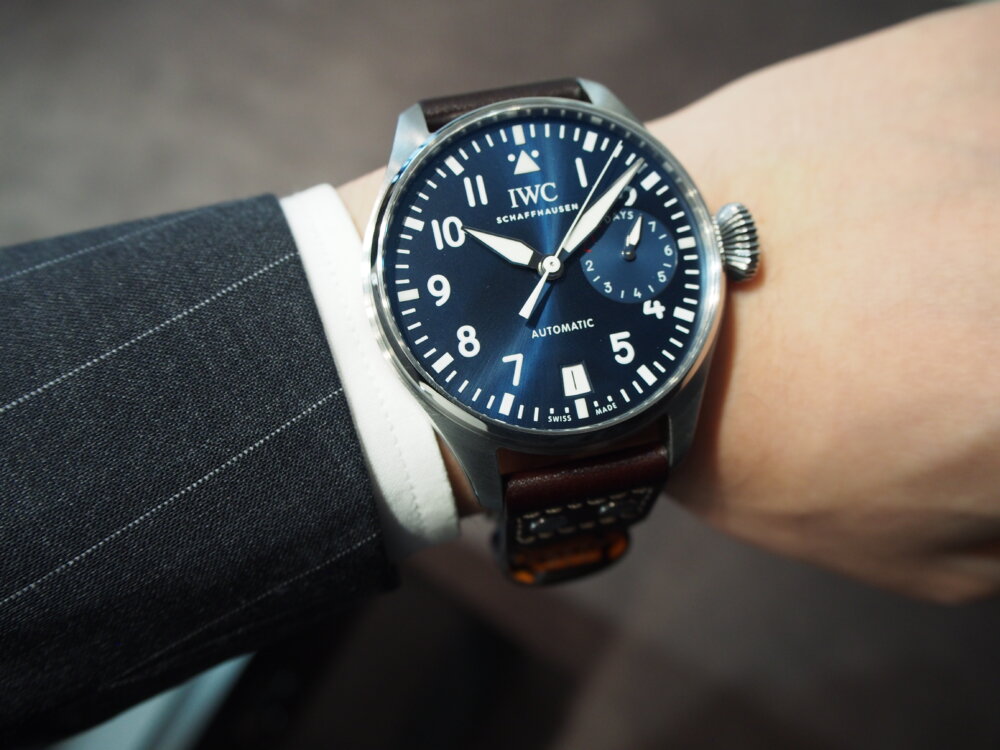 【IWC】力強さと美しさの両立！ブルー文字盤の「ビッグ・パイロット・ウォッチ」-IWC -P8050012