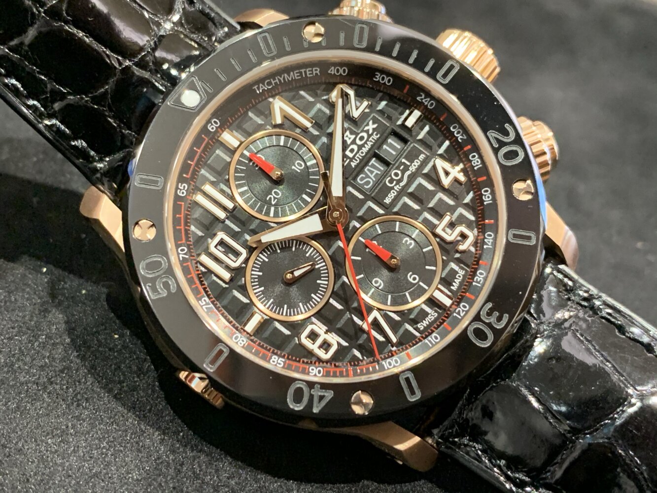 【EDOX】破壊力抜群！～クロノオフショア1 クロノグラフ オートマティック～-EDOX -img_8234