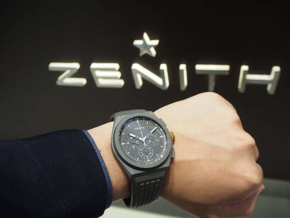 【ゼニス】ランドローバー・ディフェンダーの発表に合わせて発売されたコラボレーションモデル-ZENITH -P7103449