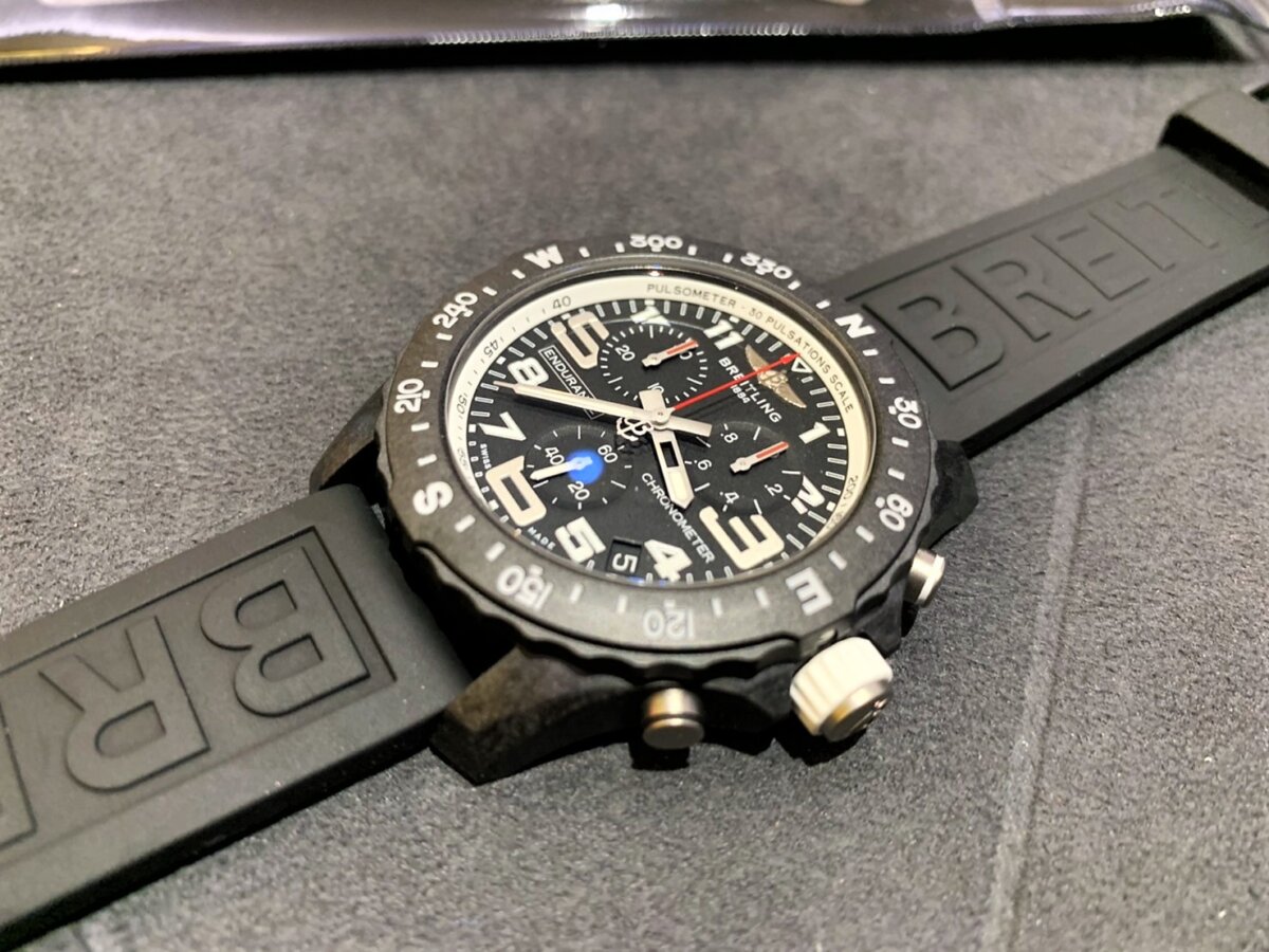 【お客様の時計紹介】ブライトリング 「エンデュランスプロ」ホワイトにブラックラバーをつけると？-BREITLING oomiya京都店のお客様 -S__43081760