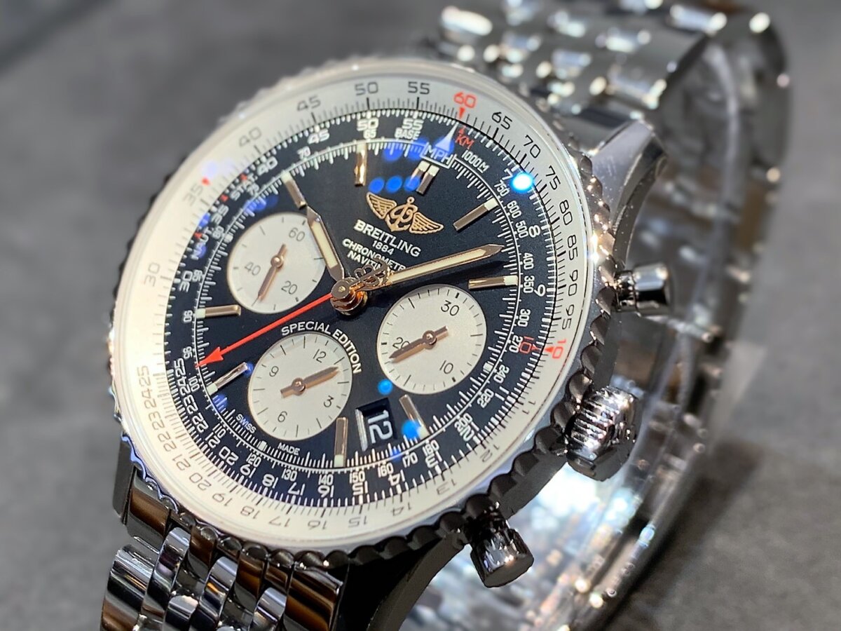 「ウイングロゴ」を配した特別な日本限定モデル『ナビタイマー B01 クロノグラフ 43』-BREITLING -S__44752948