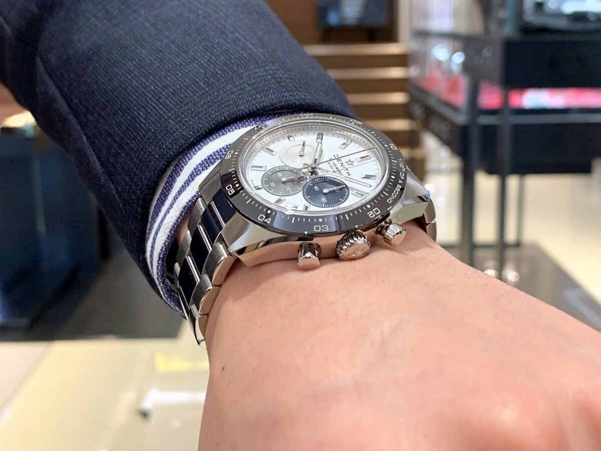 ゼニス クロノマスタースポーツ 純正ストラップと純正Dバックル zenith