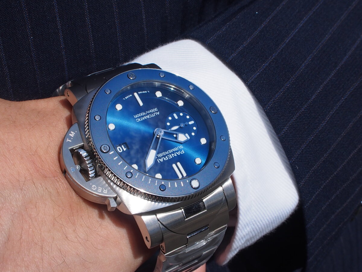 パネライ サブマーシブル ブルー ノッテ 42mm Luminor Blu Notte 42mm PAM01068 箱 保証書 バンド SS メンズ時計 ブルー 仕上げ済 美品