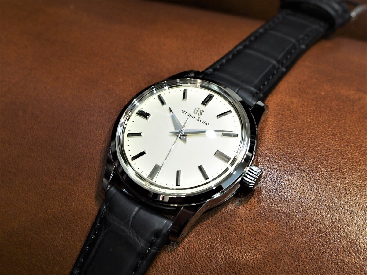 【グランドセイコー】シンプル・エレガント・クラシカルな雰囲気が魅力的な「SBGW231」-Grand Seiko -PA280547-2